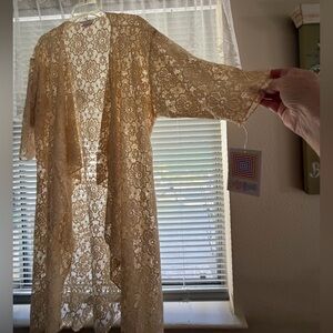 LuLaRoe Cream Floral Shirley NWT